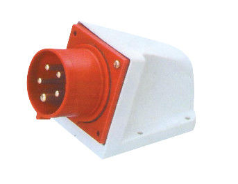 Un bottaio di plastica Industrial Power Sockets 220V 32A impermeabile di 16 amp